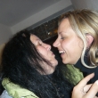 ty holky jsou ale potffff�rky....l�baj� si otffff���rky!!!!